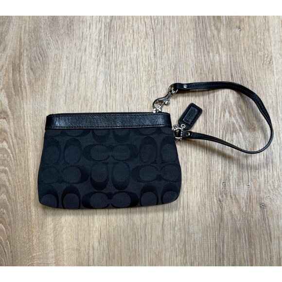Y2K Coach Black Signature Jacquard Wristlet Clutch With Leather Trim - Picture 2 of 5